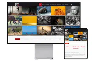 Webseite des Fotoclub Obersulm auf einem Bildschirm und daneben auf einem Tablet